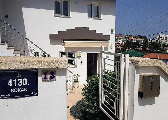 Apartmán Bougainvilla Ground Floor *